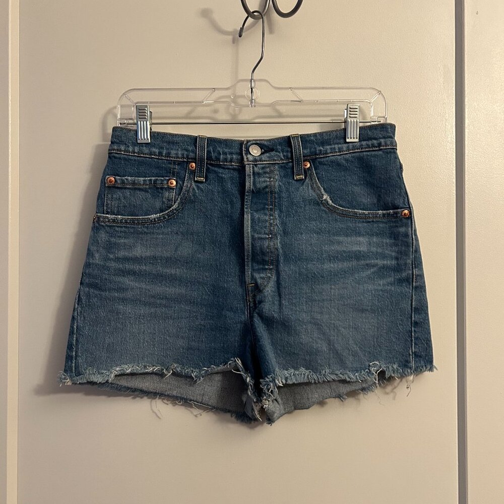 Levi's Rib Cage Cutoff Denim Shorts in Urban Oasis